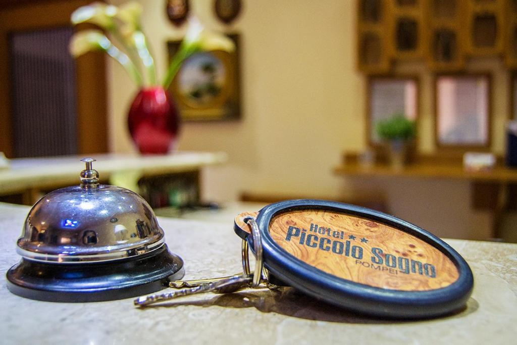 Hotel Piccolo Sogno Помпей Екстериор снимка