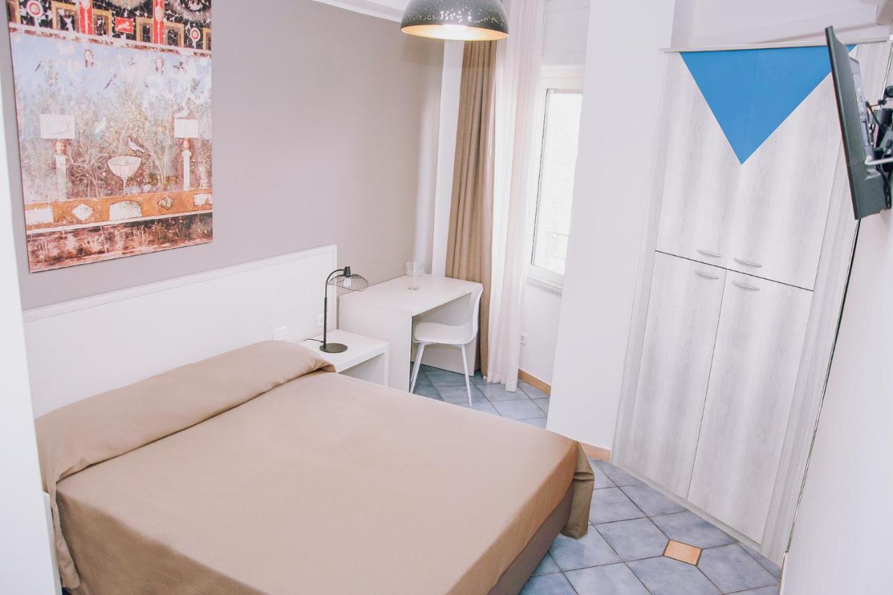 Hotel Piccolo Sogno Помпей Екстериор снимка