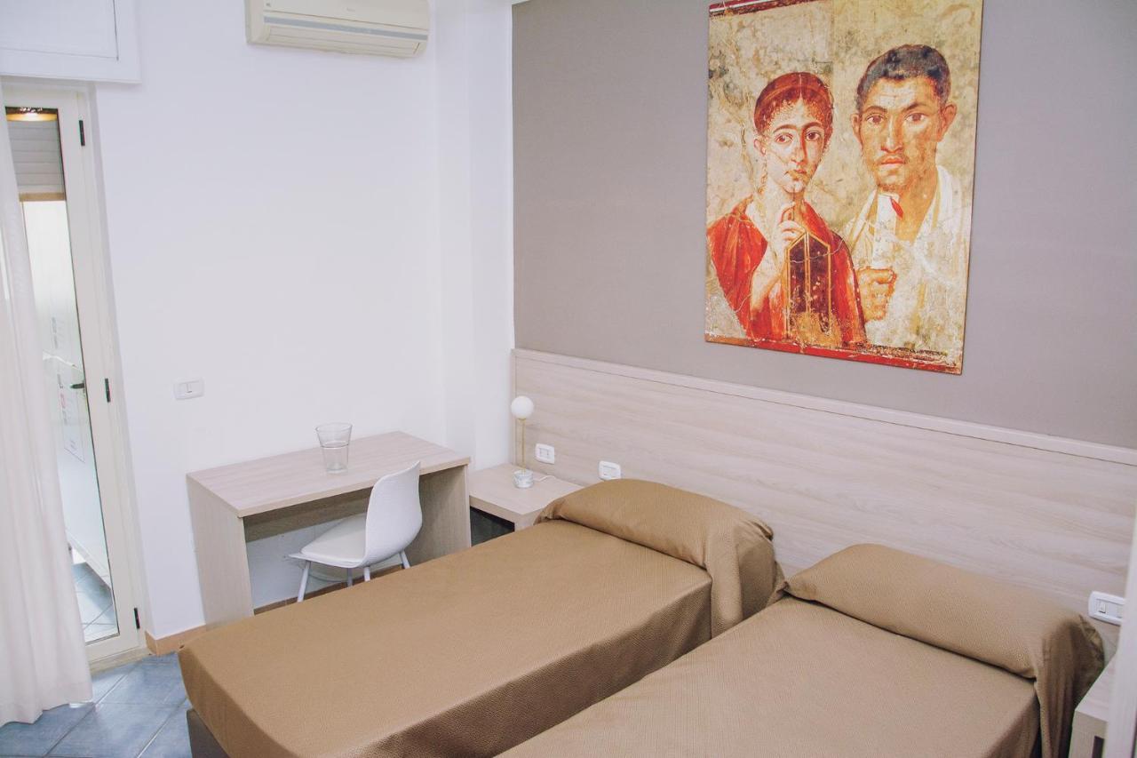 Hotel Piccolo Sogno Помпей Екстериор снимка