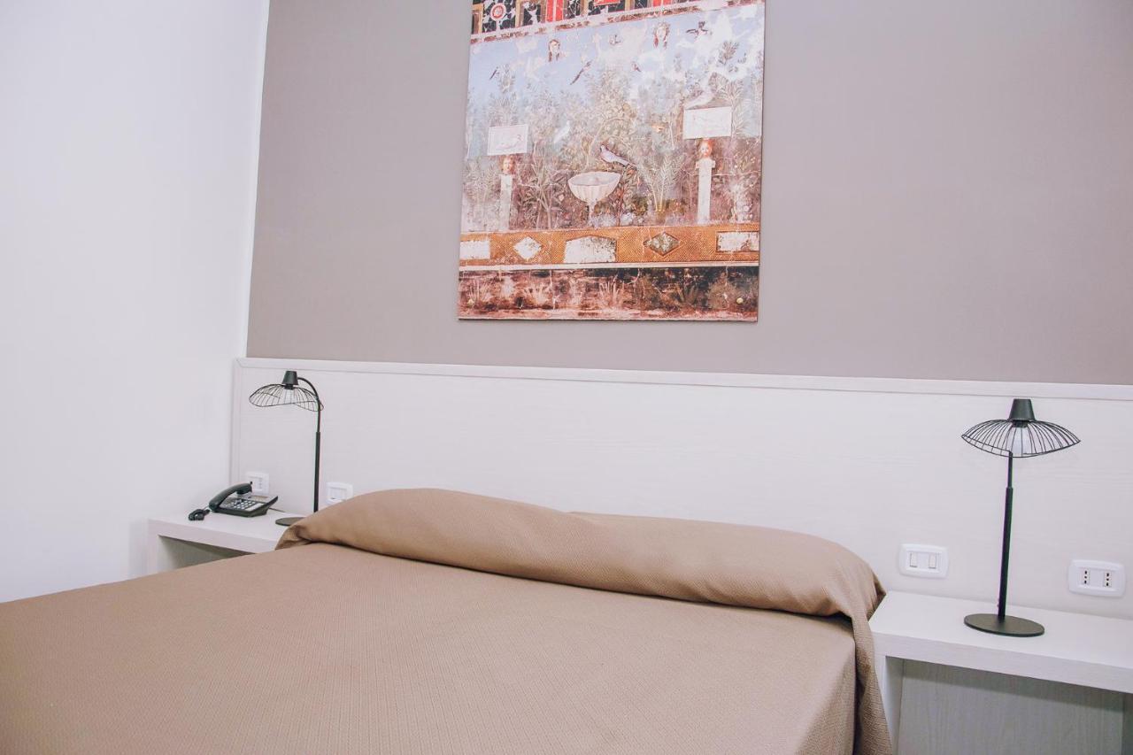 Hotel Piccolo Sogno Помпей Екстериор снимка